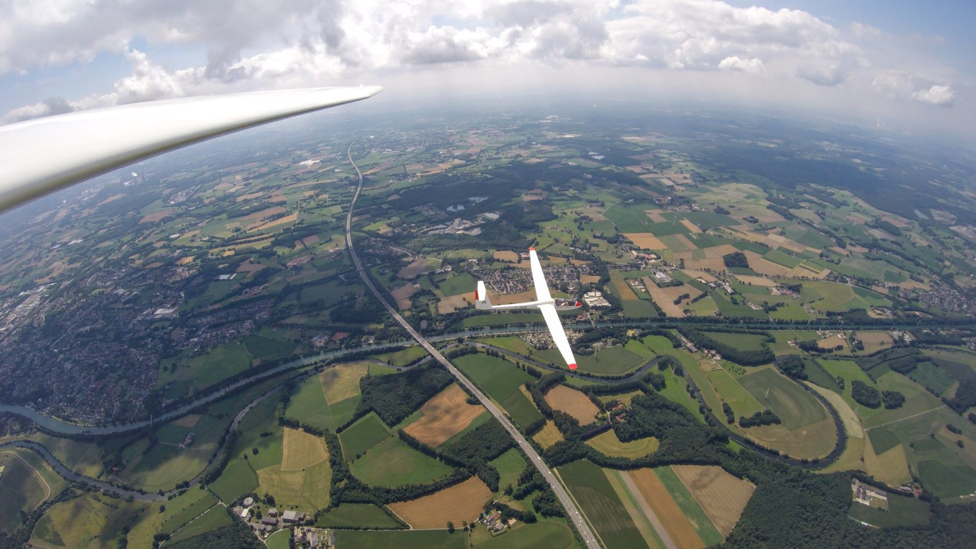 Tag des Luftsports am Sonntag, dem 25. August – Rundflüge und Infos am Segelflugplatz Dorsten