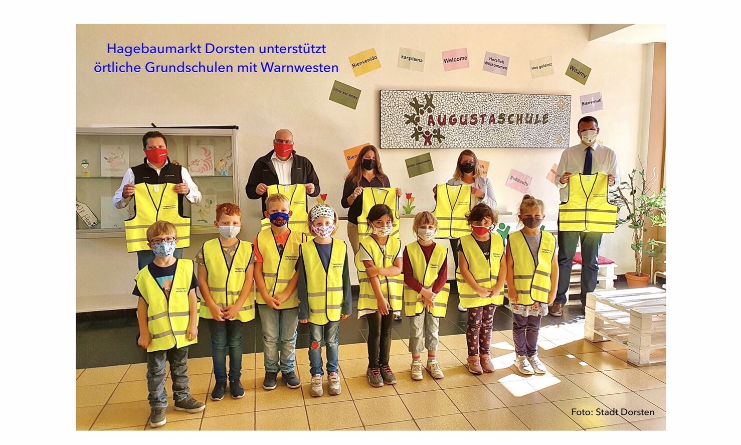 Hagebaumarkt unterstützt Dorstener Grundschulen: Warnwesten sorgen für einen sicheren Weg