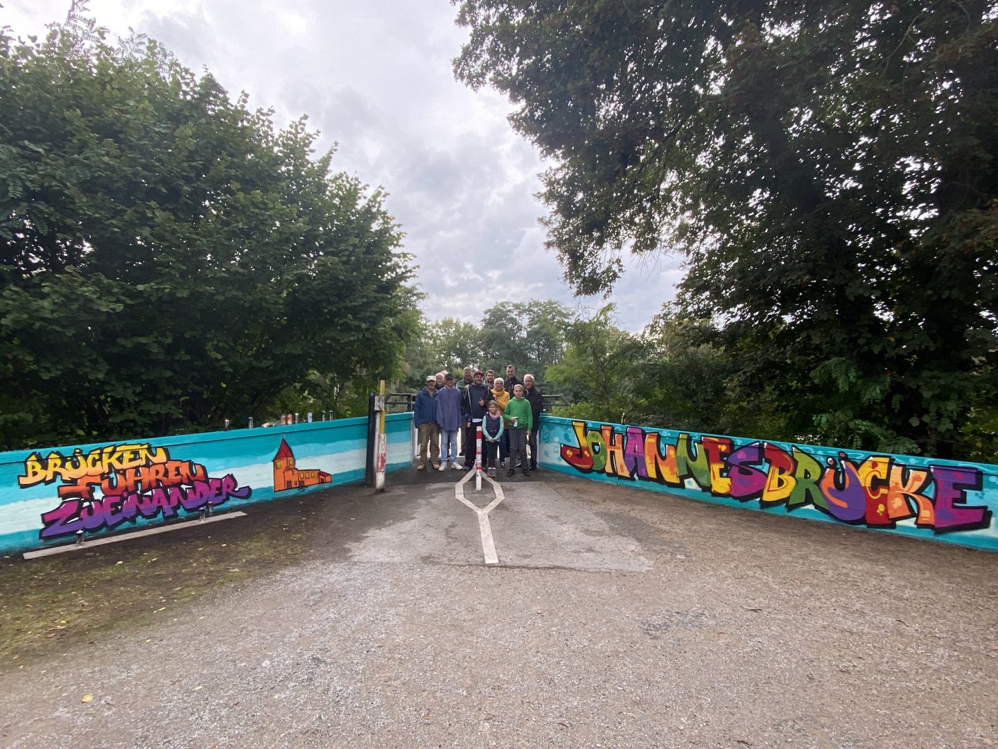 Wir machen MITte: Neues Graffiti schmückt die Johannesbrücke