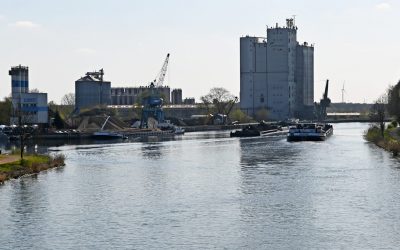 Hervest Kanal WeselDatteln Industriehafen Stadt Dorsten April2021 E Guido Bludau
