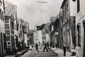 Wiesenstrasse center top