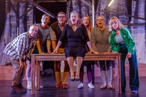 Was man von hier aus sehen kann C Burghofbuehne Dinslake Martin Buettner center top