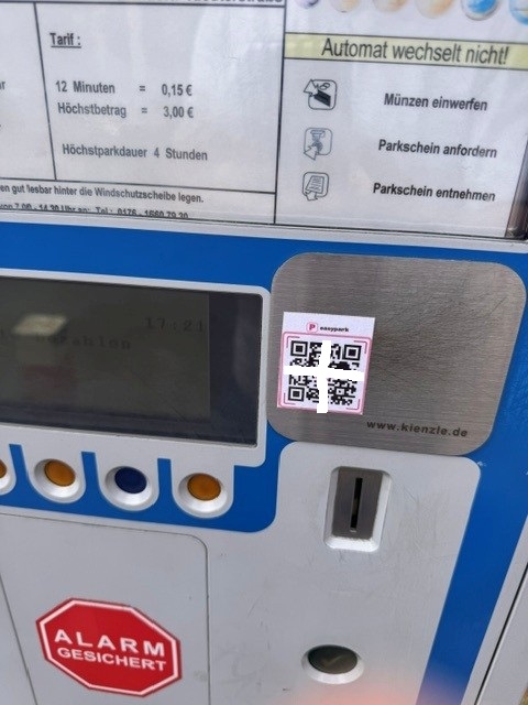 2016 06 18 Gefaelschter QR Code Parkscheinautomat NEU