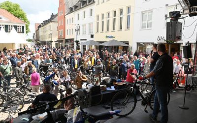 Alstadt Fundsachenversteigerung Altstadtfest Stadt Dorsten 28 05 2022 FotoBludau C center top