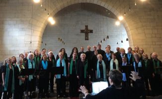Chorfestival PMGemeinsamVoicesLembeckSingingHardt center top